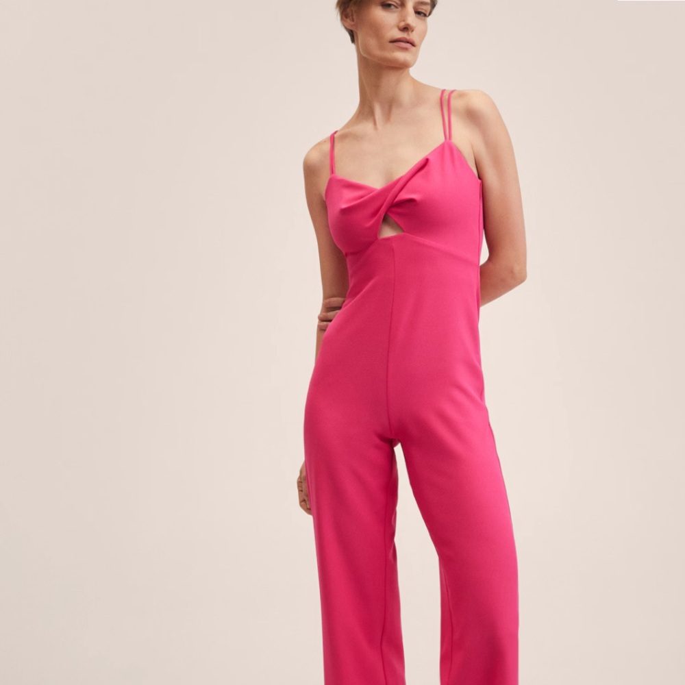 Pink jumpsuit from Mango new with a tag